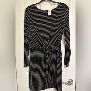 NWT Black/Gold long sleeve dress from White House Black Market